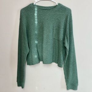 Excellent condition, only worn once. Tag cut off for comfort, fits like a medium